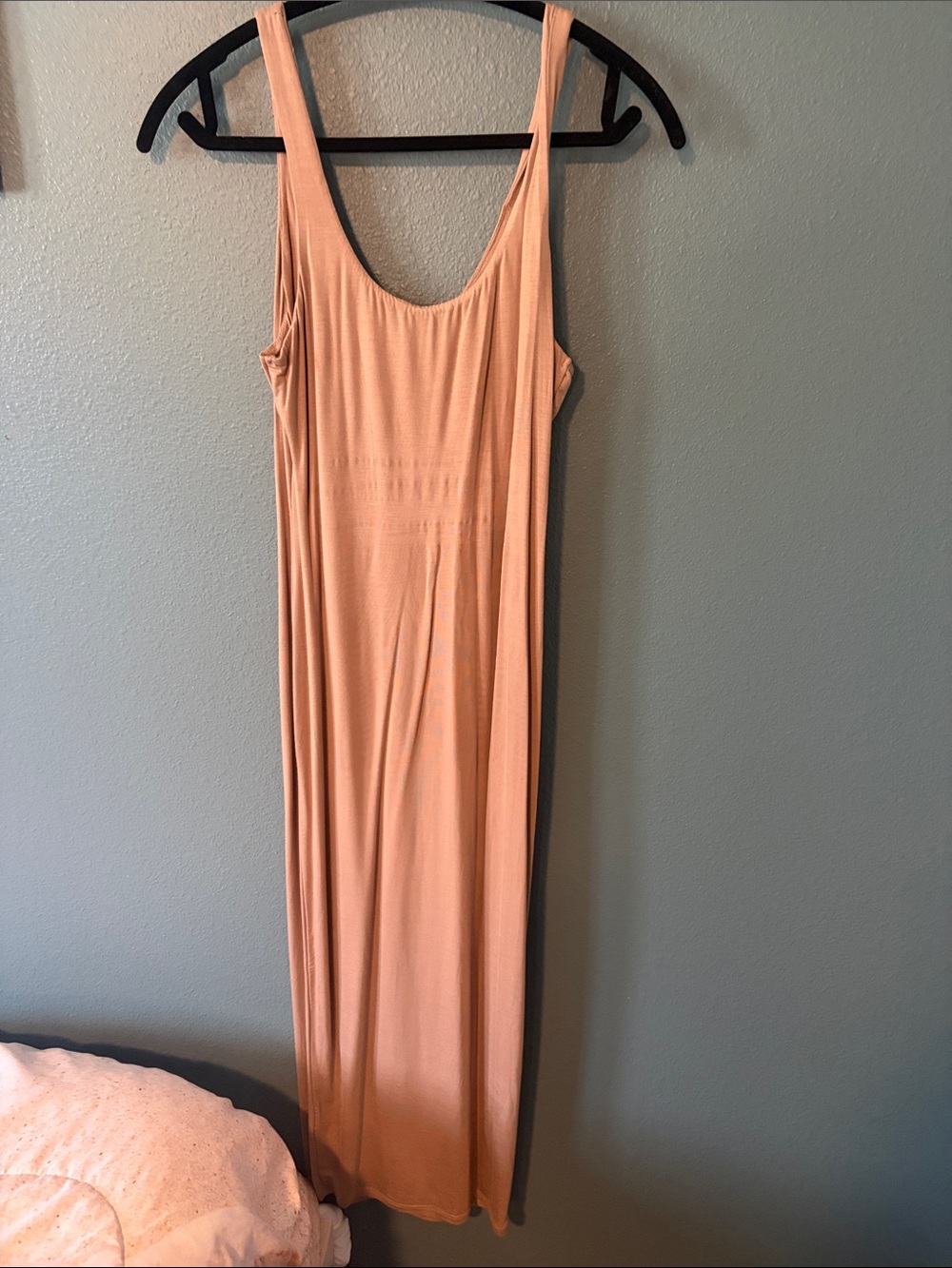 Sleeveless Peach Maxi Dress - Brand Unspecified